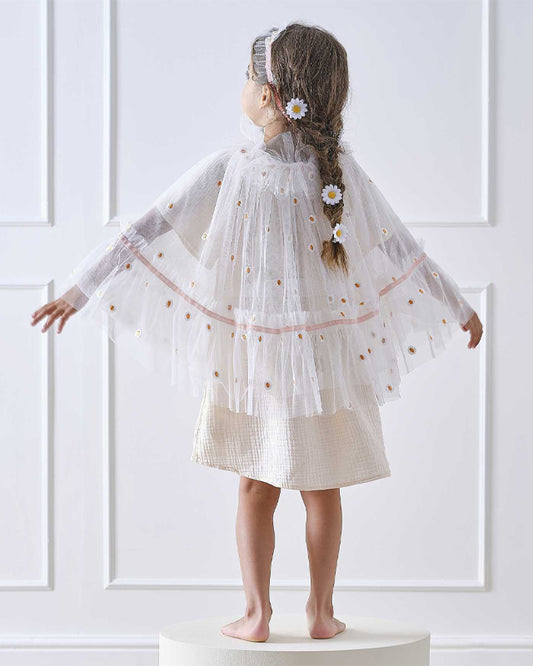 Daisy Cape