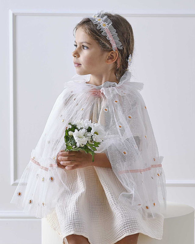 Daisy Cape