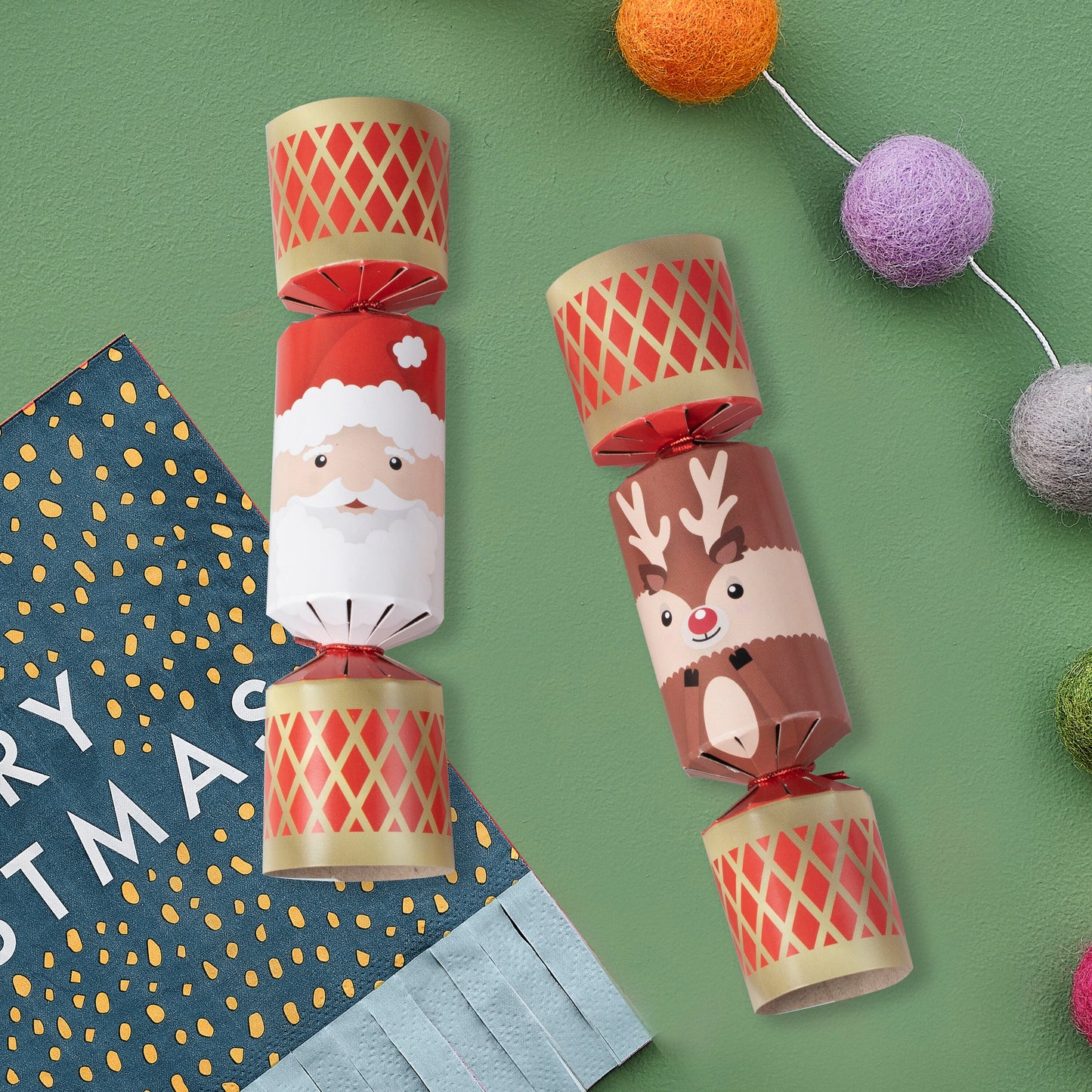 Mini Santa & Reindeer Christmas Crackers
