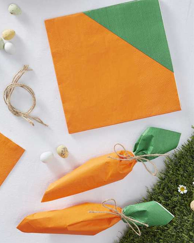 Hoppy Easter Carrot Napkins with Twine Decoration - 33cm (16pk)