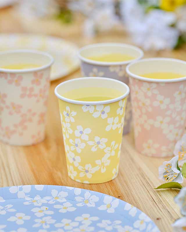 Floral Paper Cups - 266ml (8pk) – product image 1