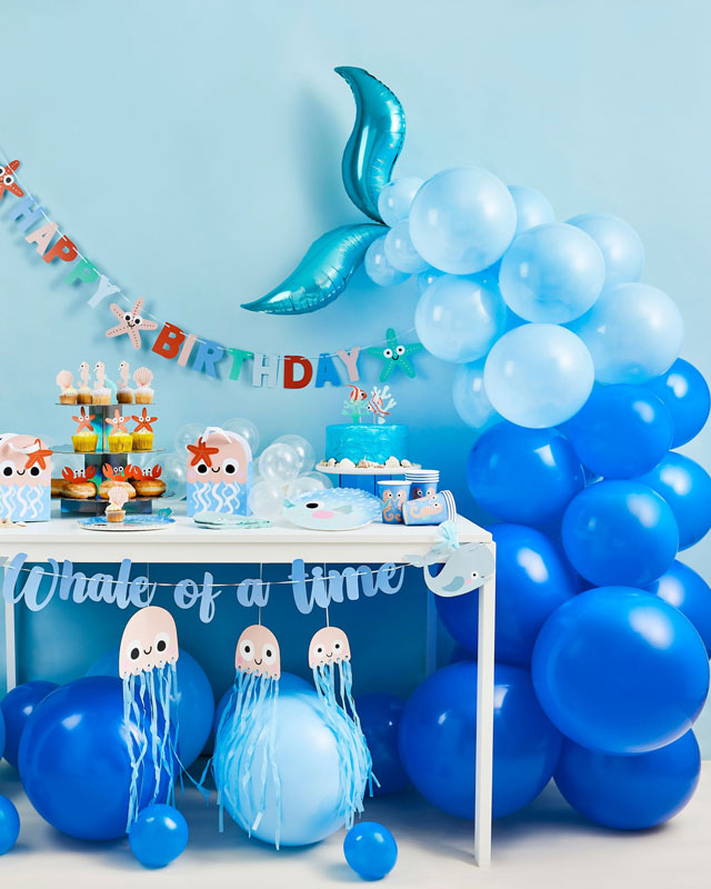 Whale Tail Balloon Arch (40 Balloons)