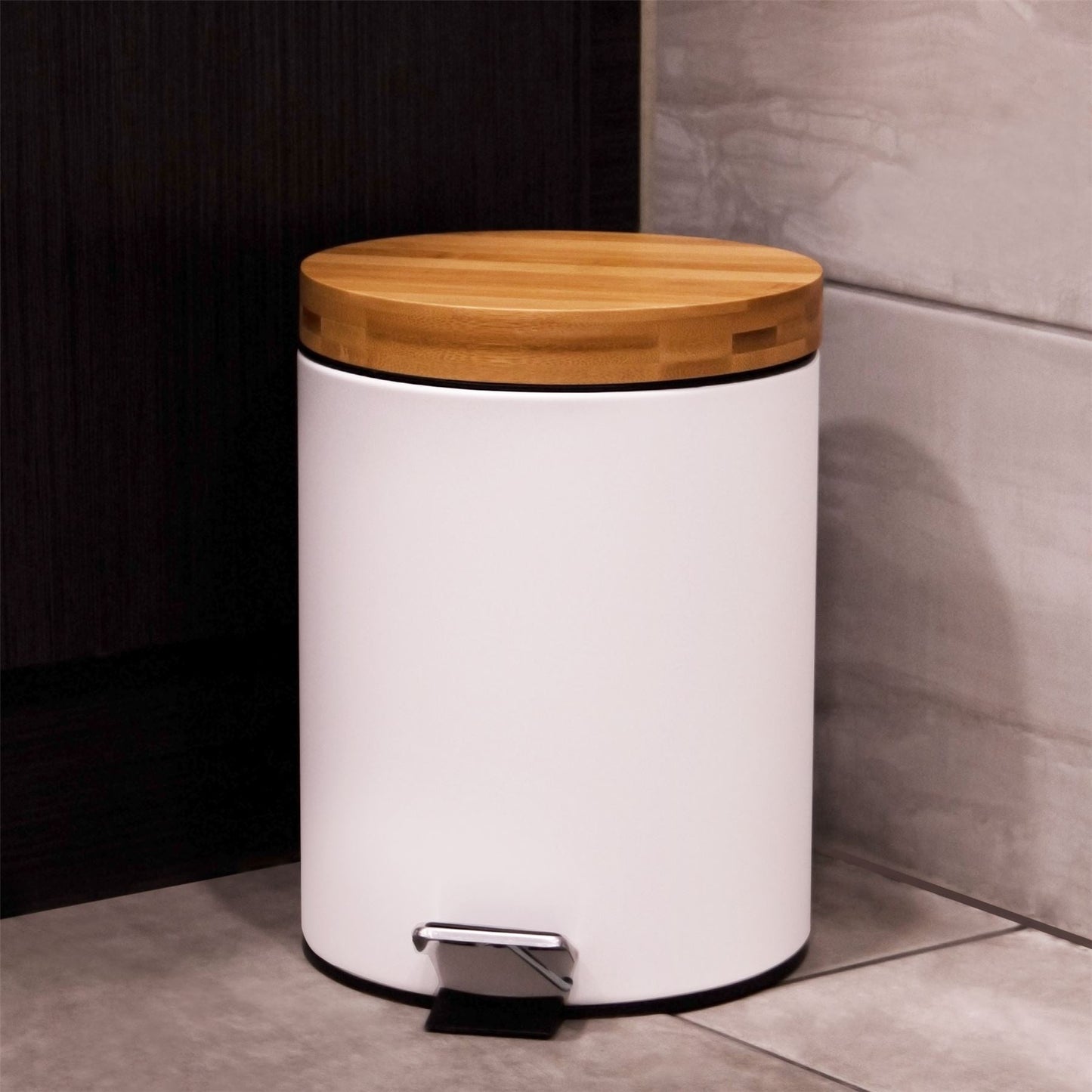 Bathroom Bin with Bamboo Lid 5L | M&W	