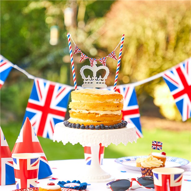 Union Jack Cake Bunting - 22cm x 19xm – product image 3