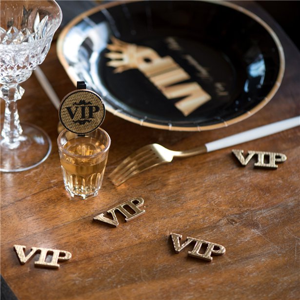 VIP Wooden Confetti – product image 3