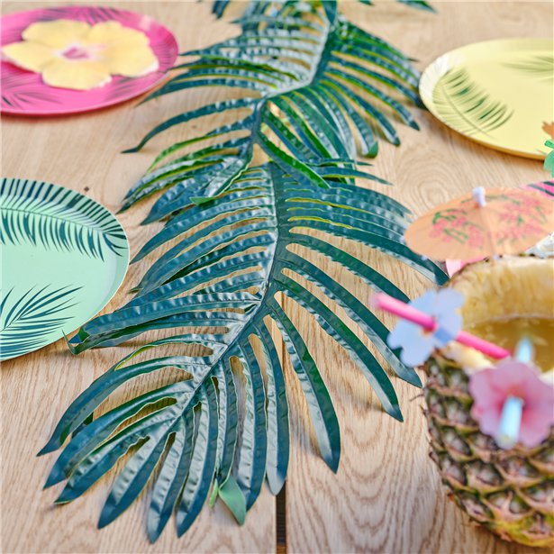Tiki Tropics Foliage Garland (5pk)