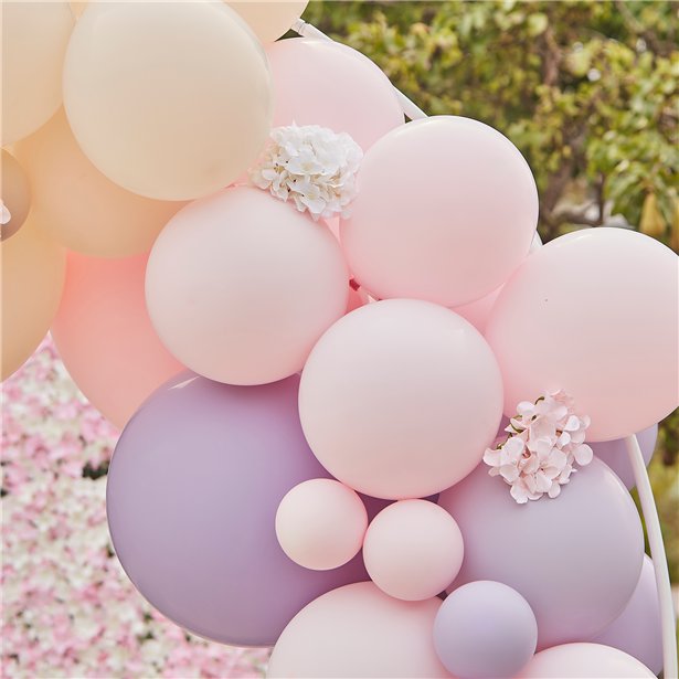 Pink & Lilac Mix Balloon Arch with Hydrangea Flowers - 75 Balloons – product image 3
