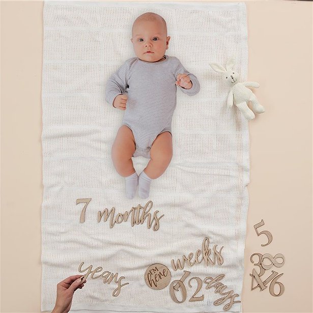 Baby In Bloom Milestone Blanket Kit – product image 1