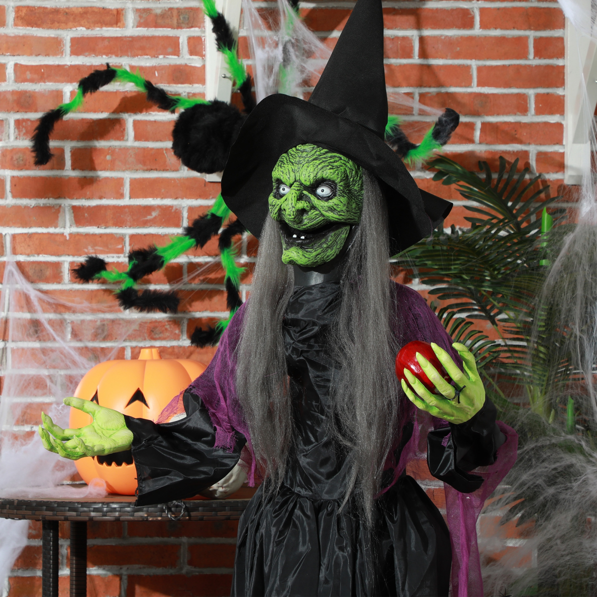 HOMCOM Voice Activated Halloween Animatronics Witch, Battery Operated