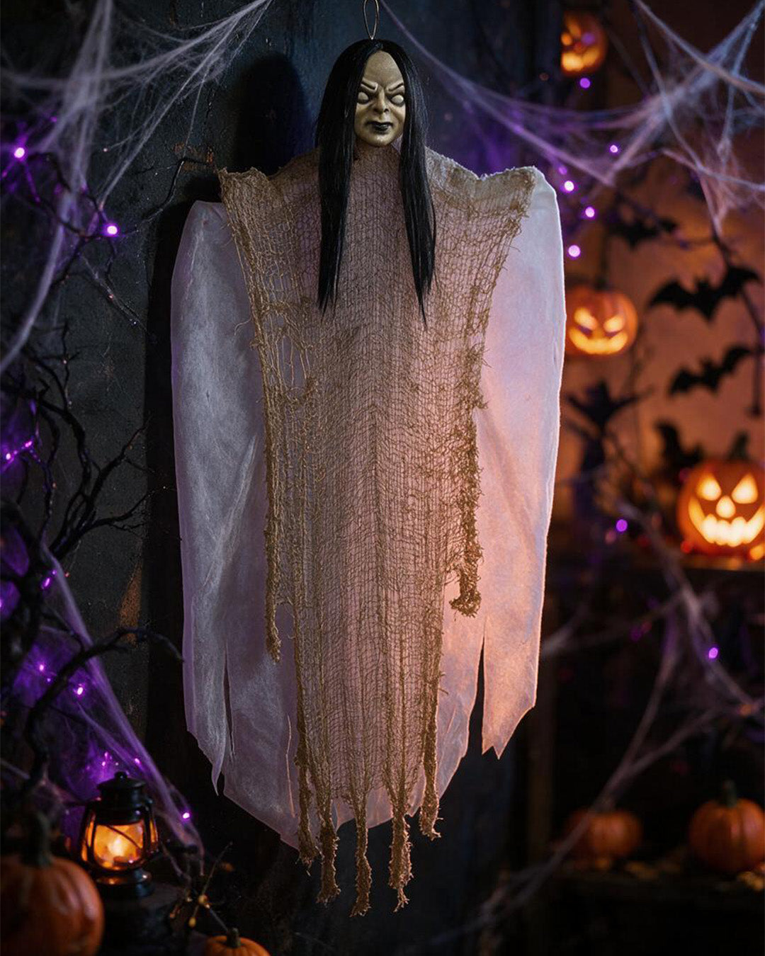 Creepy Girl Hanging - 1.22m – product image 1