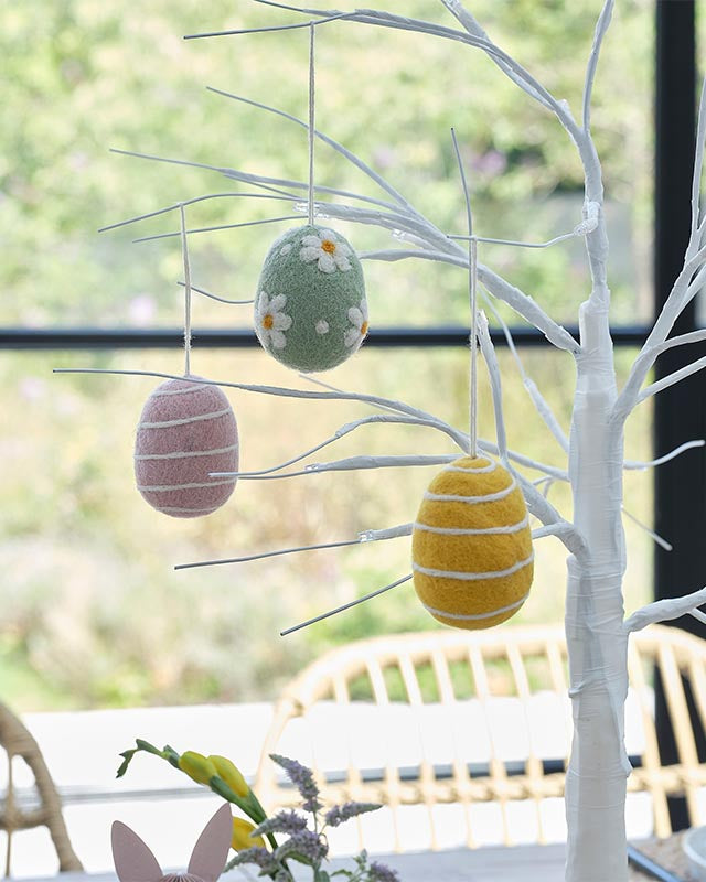 Hanging Felt Easter Eggs (3pk) – product image 3