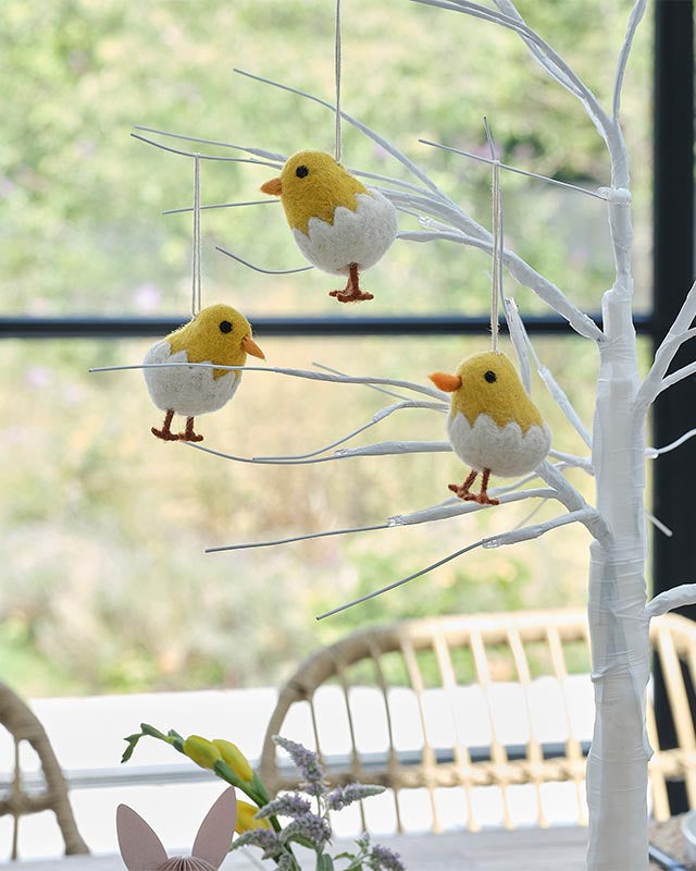 Hanging Felt Chicks (3pk)