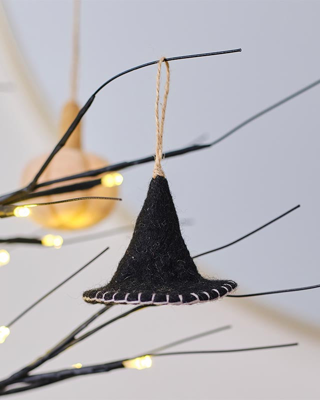 Witches Hat Tree Decoration – product image 1