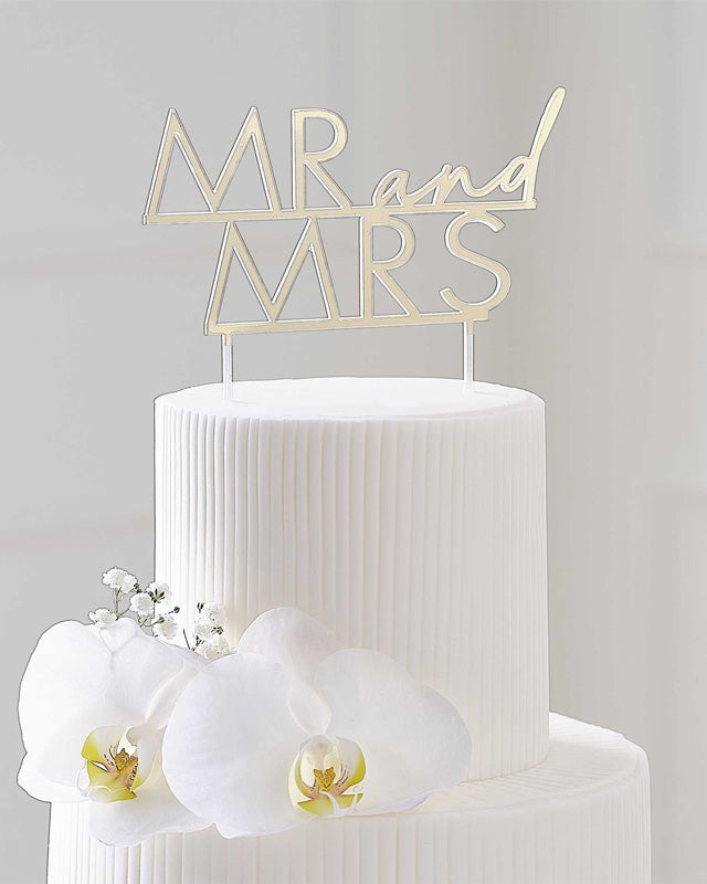 Gold Acrylic 'Mr & Mrs' Cake Topper - 14.5cm x 15.8cm
