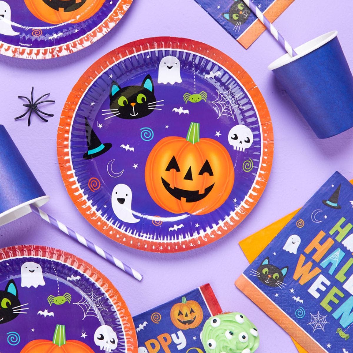 Hallo-ween Friends Plates 23cm (8pk)