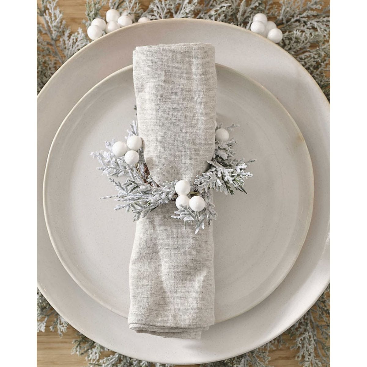 Snowy Foliage and White Berries Napkin Rings (4pk)