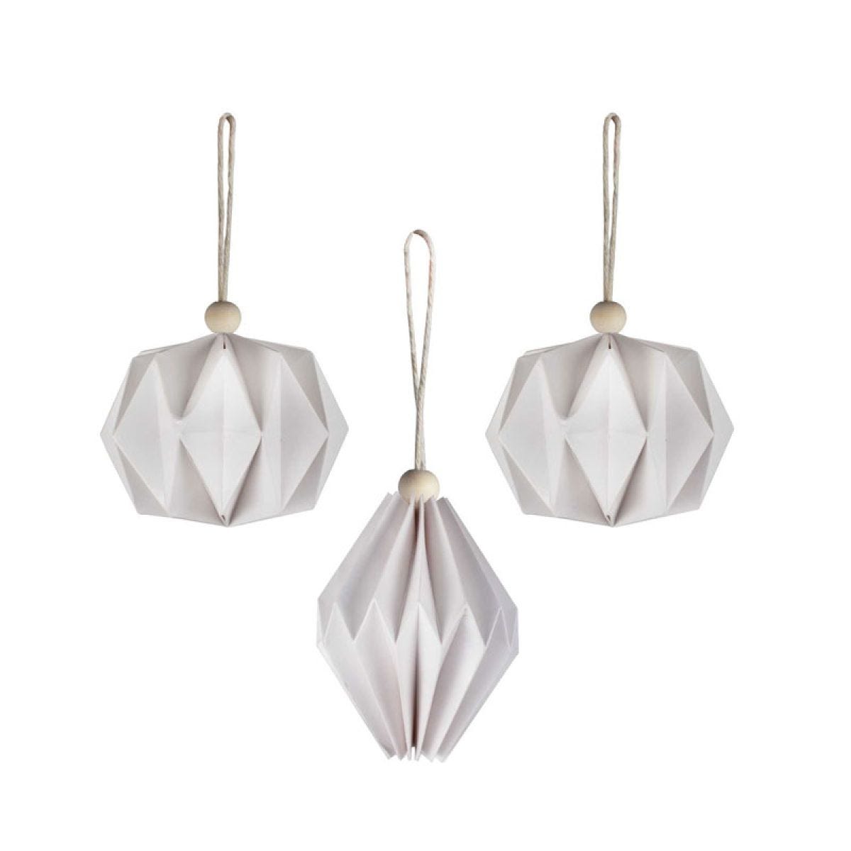 Paper Shaped Tree Decorations With Bead (3pk)