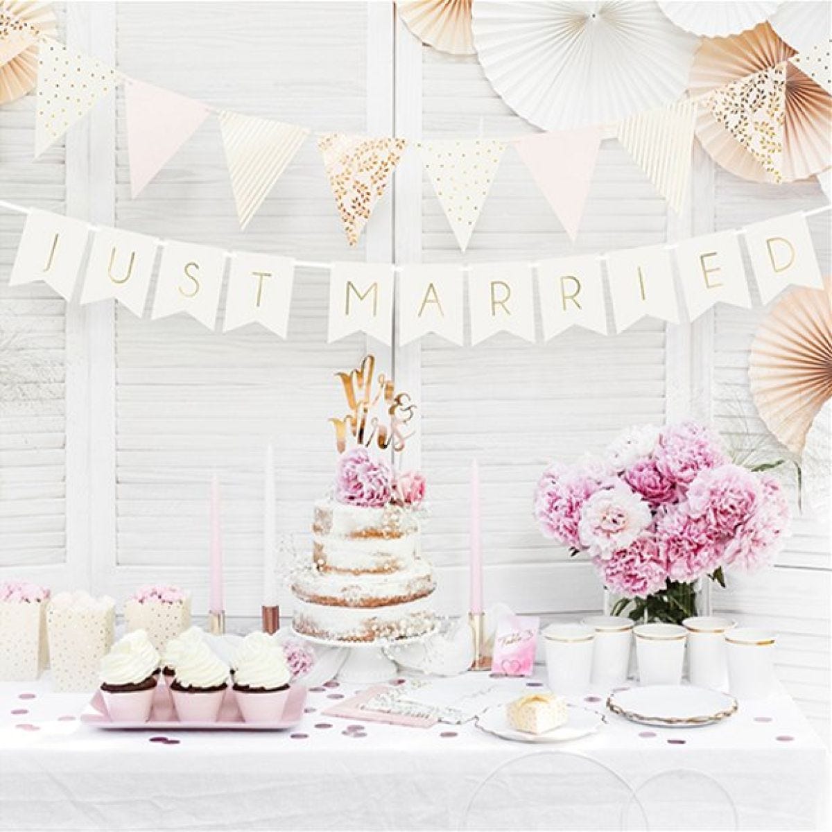 White Just Married Bunting - 1.5m