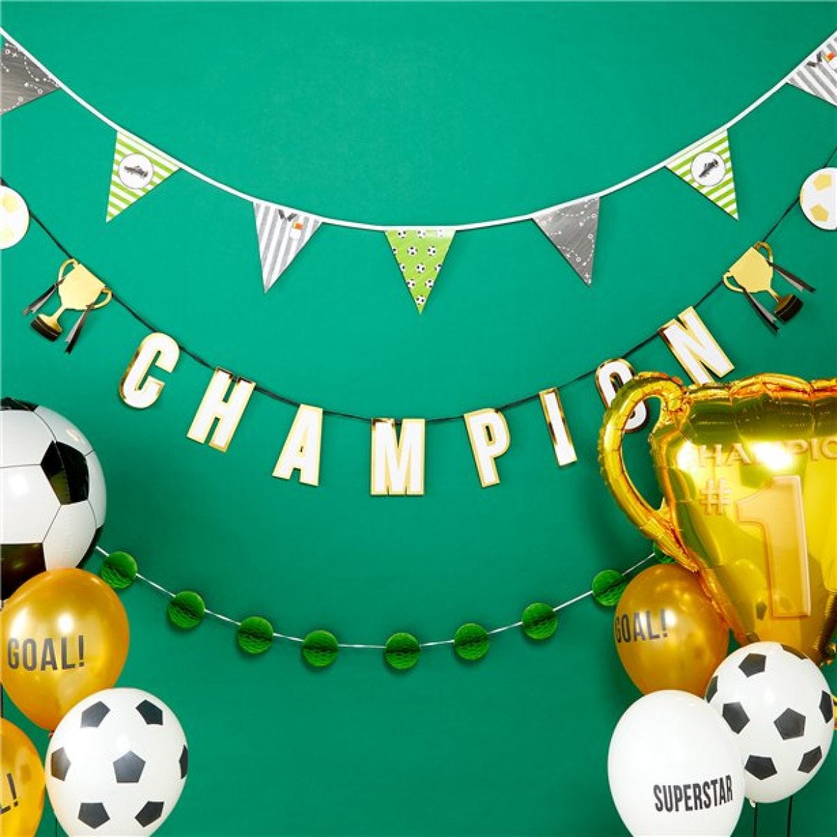 Party Champions Paper Banner - 3m