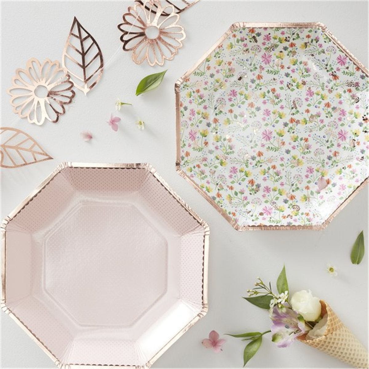 Ditsy Floral & Rose Gold Polka Dot Paper Plates - 23cm (8pk)