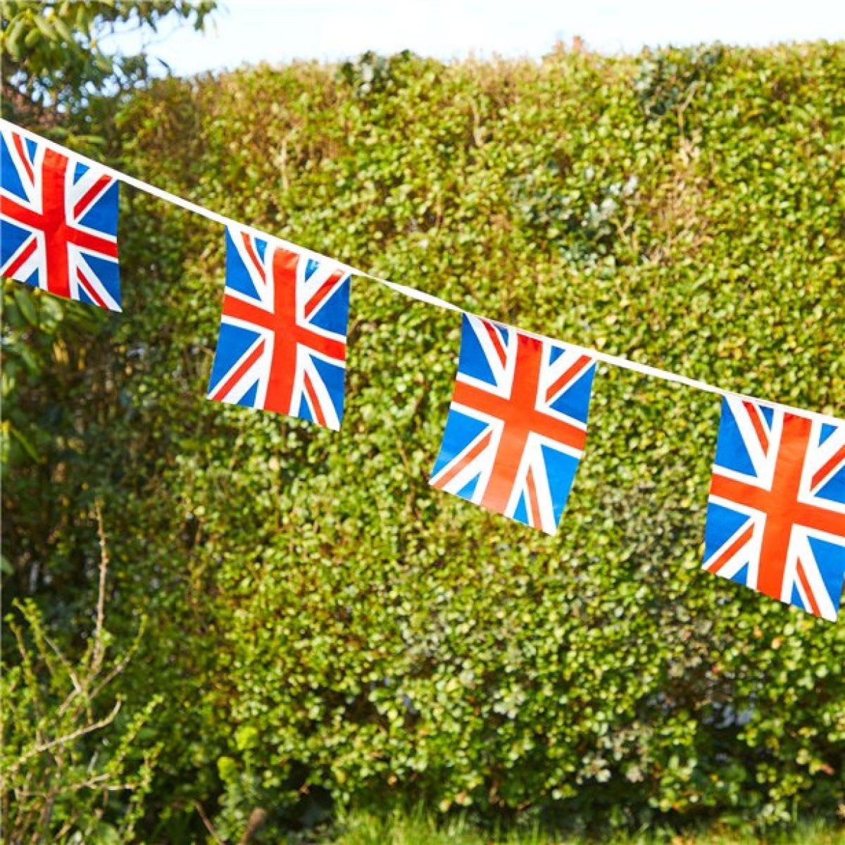 Union Jack Plastic Flag Bunting - 10m