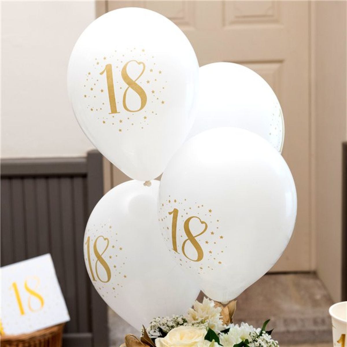 White & Gold Sparkle 18th Balloon - 11" Latex