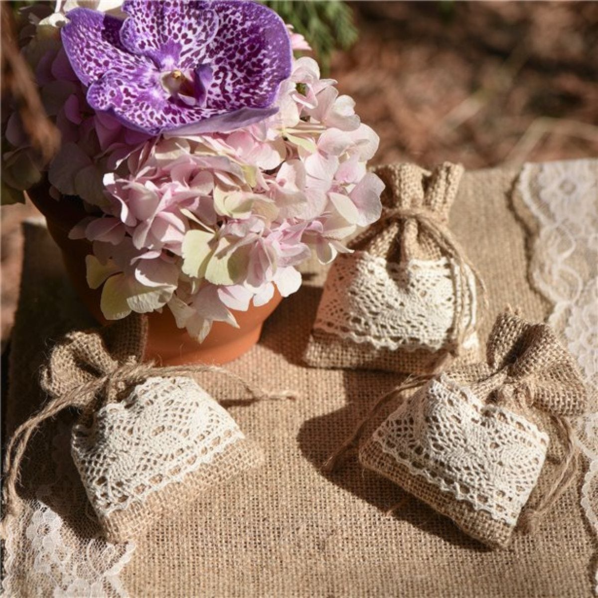 Hessian Lace Favor Bags