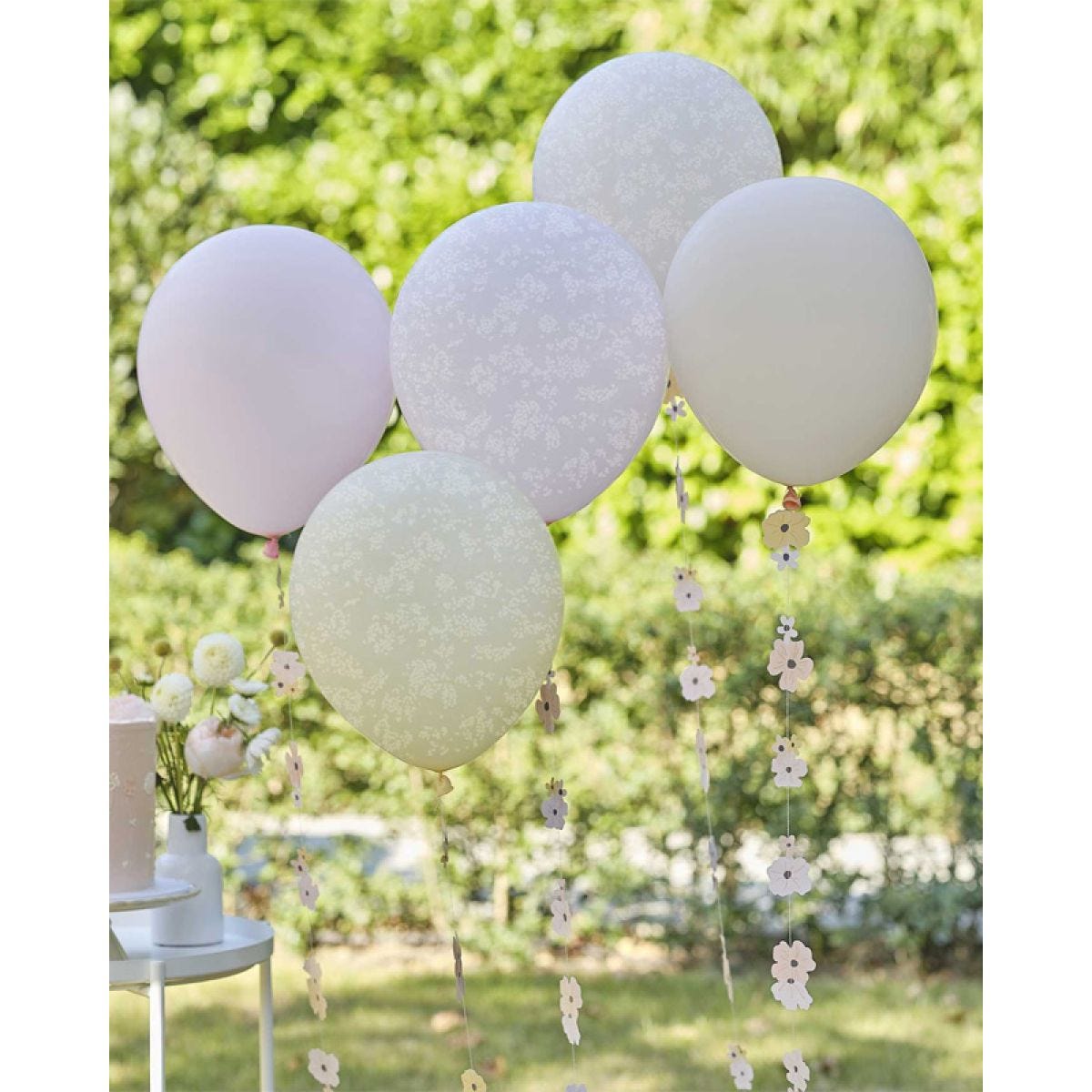 Birthday Bloom Floral Balloon Bundle with Balloon Tails - 12" Latex