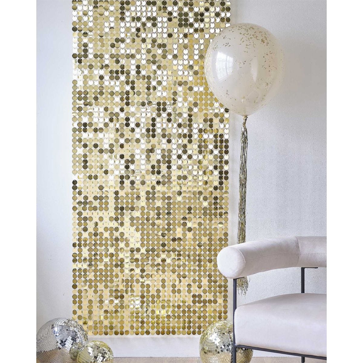 Gold Disc Tile Shimmer Wall Backdrop - 30.5cm x 30.5cm
