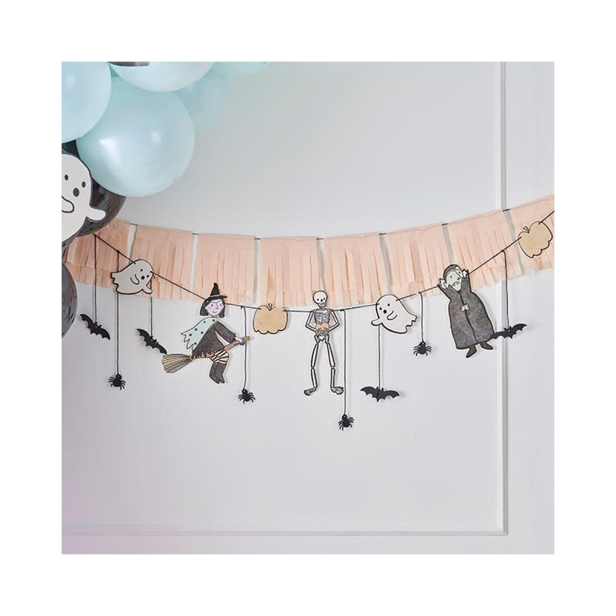 Paper Bunting with Streamers & Characters