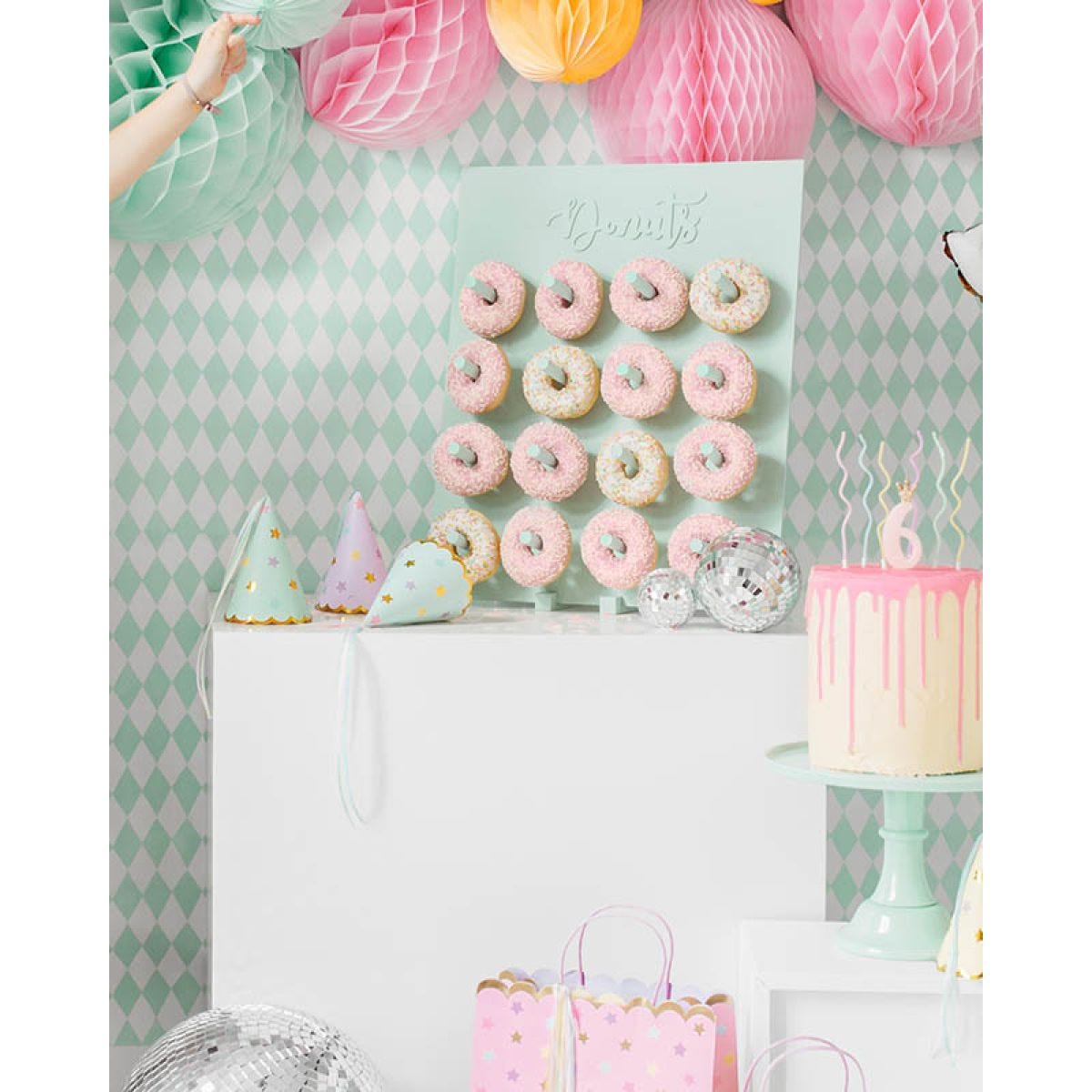 Star print Party Hats with Ribbons (6pk)