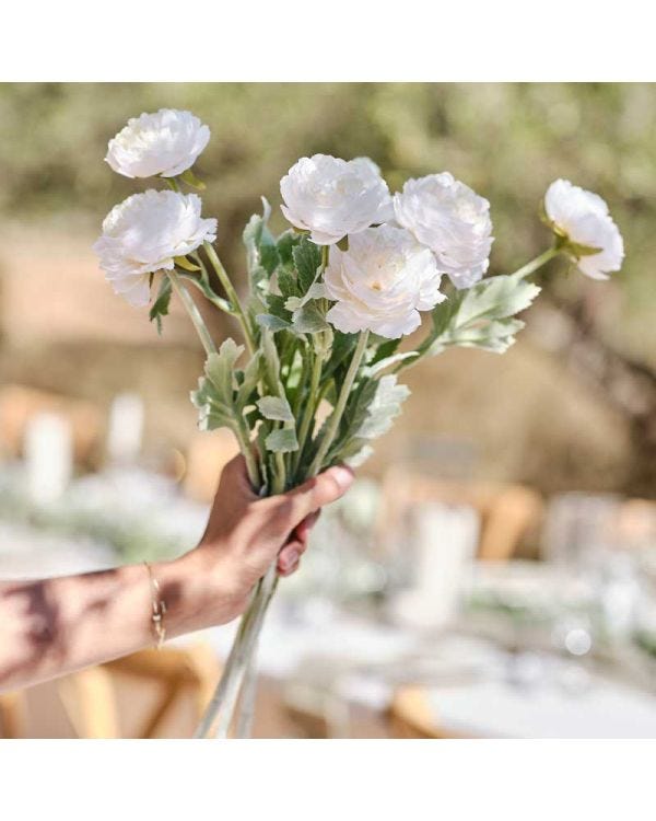 Ranunculus Foliage Stems (3pk)