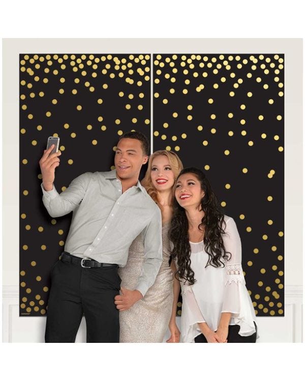 Photo Booth Dots Scene Setter (2pk)