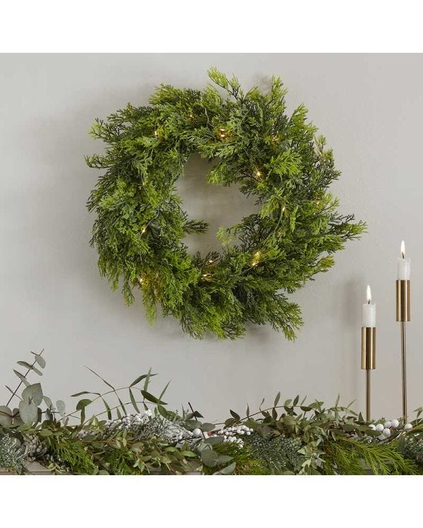 Cedar Pine Foliage Christmas Wreath with Lights - 45cm