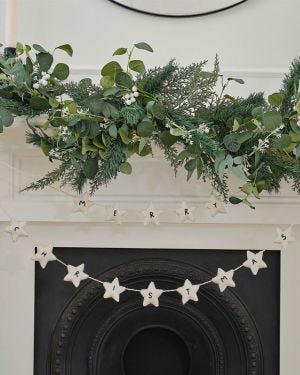 White Felt Merry Christmas Stars Bunting