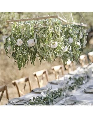 Secret Garden Hanging Wooden Frame with Mesh for Foliage